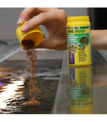 Alimento peces acuario escamas guppys